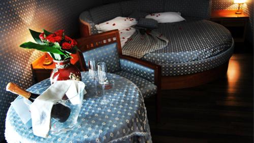 Hotel La Fayette - main image