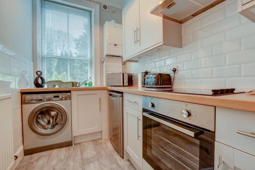 Central Park Place - image 13