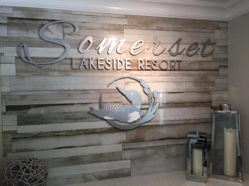 Somerset Lakeside Resort