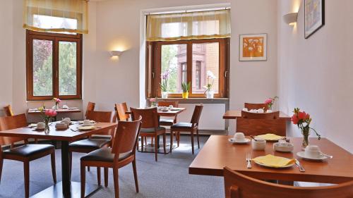 Hotel Restaurant Krokodil - image 7