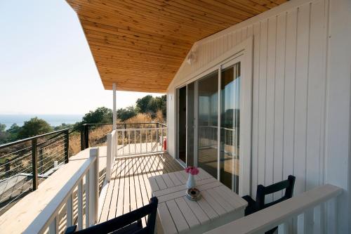 Metins Gümüşlük (Metins Gumusluk) in Karakaya