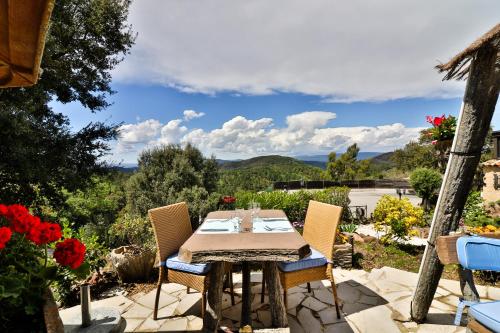 Facilities, L'Estirado des Adrets in Les Adrets-de-l'Esterel