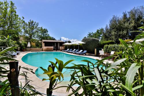 Swimming pool, L'Estirado des Adrets in Les Adrets-de-l'Esterel