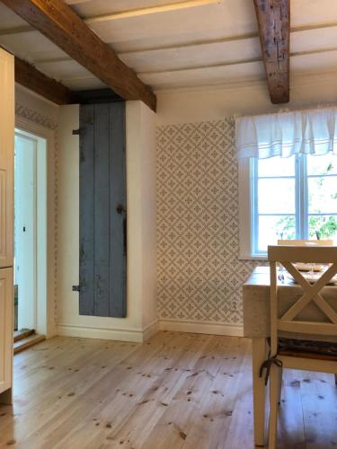 Létesítmények, Nedanby | Cottage | Idyllic location | Porch | Grill in Edsbro