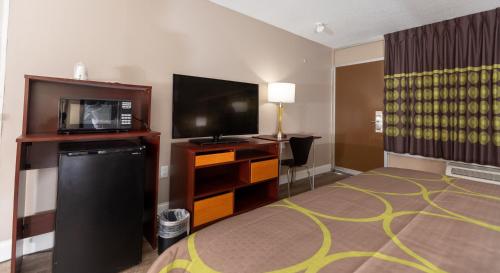 Sleeps 3