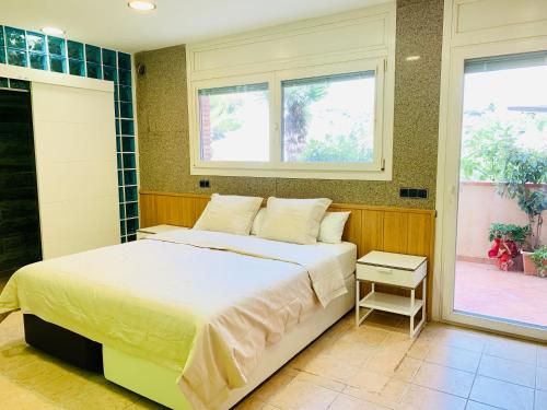 Barcelona Village Homestay in Tiana