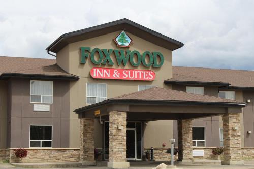 . Foxwood Inn and Suites