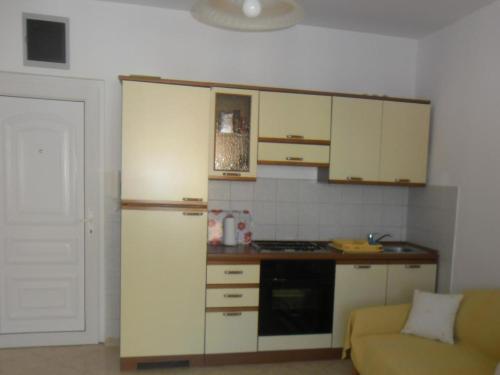  Apartments with a parking space Novalja (Pag) - 17685 in Novalja