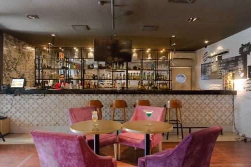 Foto - Roosseno Plaza Serviced Apartment