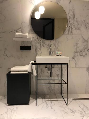 Amosa Liège City Centre Hotel - main image