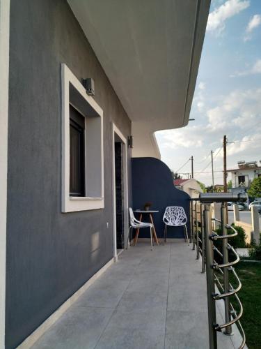 Entrance, Home Sweet Home in Ammoudia