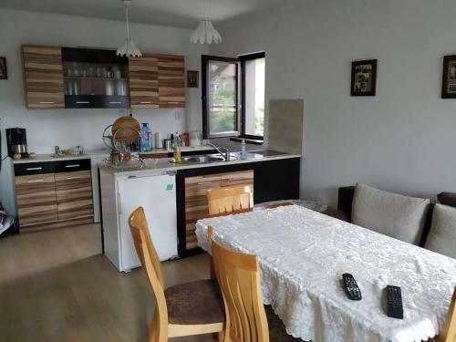 Facilities, Bobekova Kashta in Panagyurishte