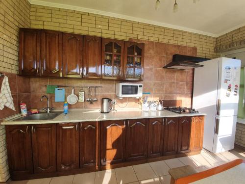 Guest House on Zemlyanichnaya - main image