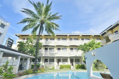 Real Maris Resort and Hotel