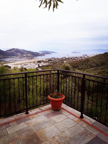  Petralia's Guest House in Skiathos-Stadt
