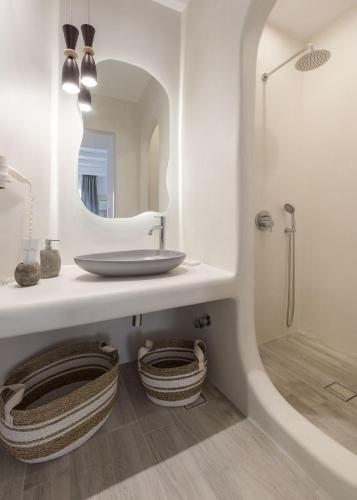 Iliada Suites - image 5