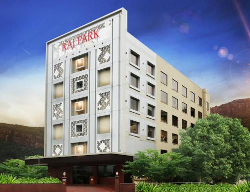 Hotel Raj Park