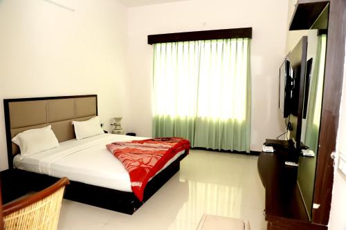 aravali hills resort