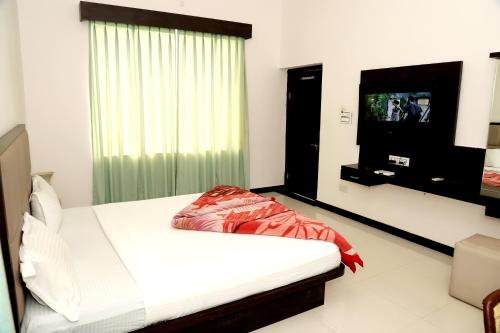 aravali hills resort