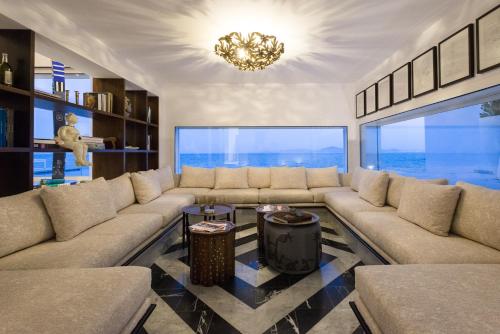 Közös társalgó / TV, Maison Dedine- SmallLuxuryHotels -Adults Only in Sidi Bouzid