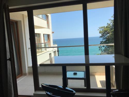 Balcony/terrace, By The Cliffs apartments in Byala
