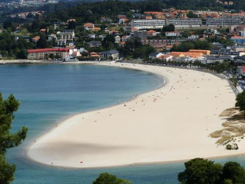 Apartamentos Turisticos Beatriz - image 9