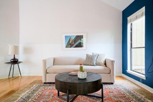 Sonder — Bouldin Townhome - image 9