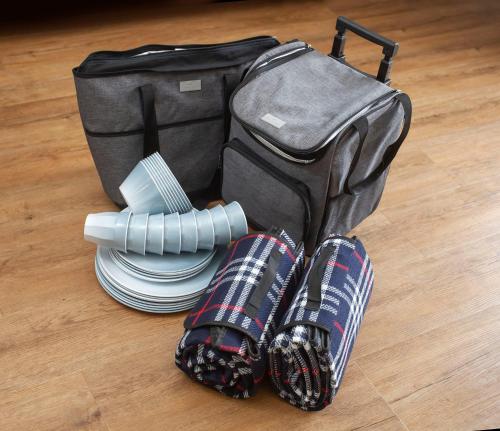 Thomas Family Home Sleeps 9 - image 7