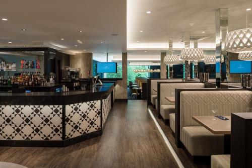 Restaurant, Dalmeny Park House Hotel in Glasgow Int'l Airport