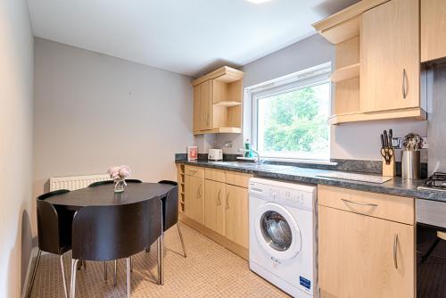 Styling! Copper Quarter Apartment, Swansea, South Wales