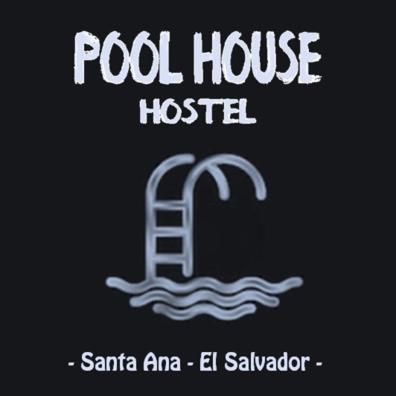 Pool House Hostel Santa Ana