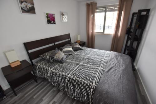  Galiza, 2 bedroom cozy house in Estoril, Unterkunft in Galiza