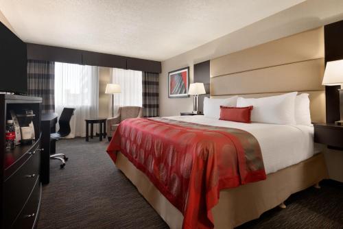 Ramada Plaza by Wyndham Regina Downtown