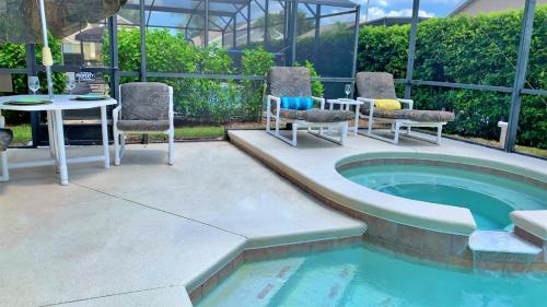 Affordable Luxury Home Near Walt Disney World - Sunshine Villa at Glenbrook Resort, Orlando, Florida in Orlando, USA
