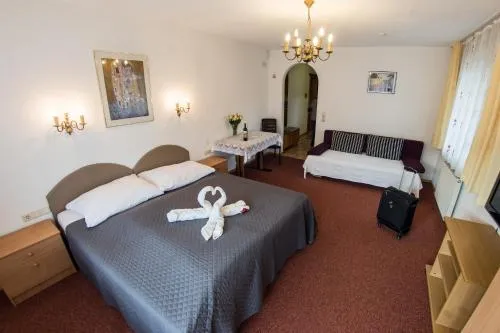 Europa Pension Tirol in Fließ, Österreich