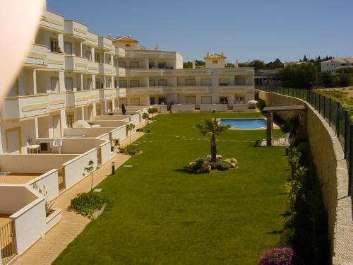 View, Jardim Paraiso Apartments in Guia