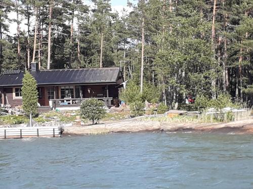 Velkuanmaa Lomamökki (Velkuanmaa Lomamokki) in Naantali