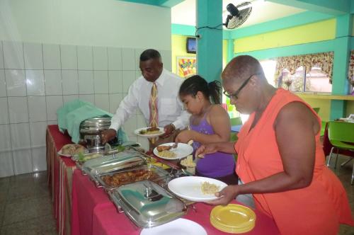 Restoran, PG Quality Inn in Georgetown