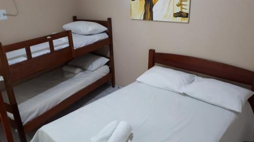 1 double bed, 1 bunk bed