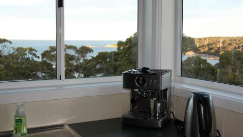 Iekārtas, BAY OF FIRES SEACHANGE Ocean frontage in Binalongbeja