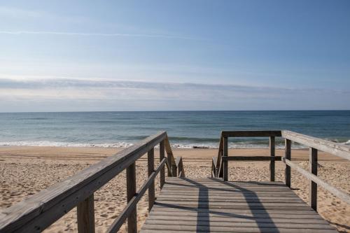 The Ocean Resort Inn - image 2