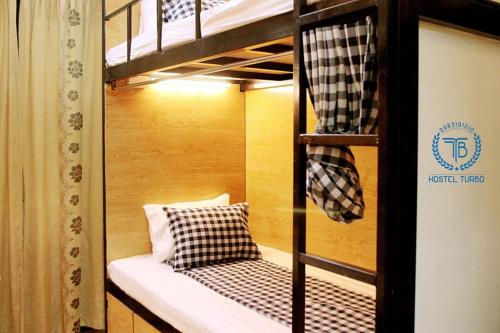 HOSTEL TURBO – Hanoi