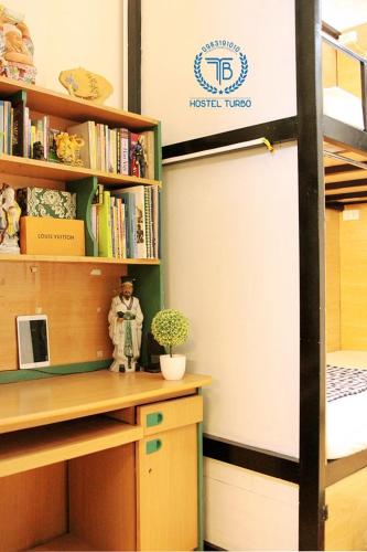 HOSTEL TURBO – Hanoi