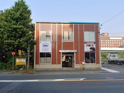 駐車場無料 Nagoya Hostel The Three Smiles Free Car Park Nagoya