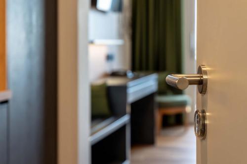 211641780 Augsburg Hotel Sonnenhof