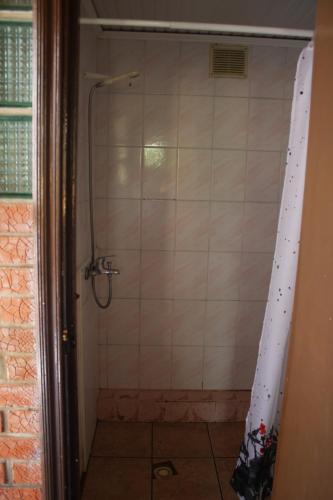 Visokiy Bereg Guest House - image 2