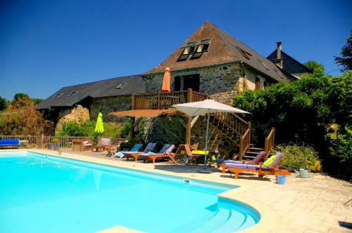 les granges gîte à louer Uzerche