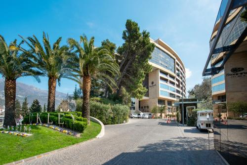 2montenegro HARMONIA APARTMENTS Becici - main image