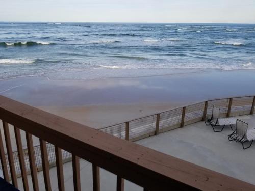 Pet Friendly Beachside Condo in St. Augustine, USA