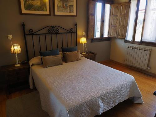 Hospedium Hostal Almanzor